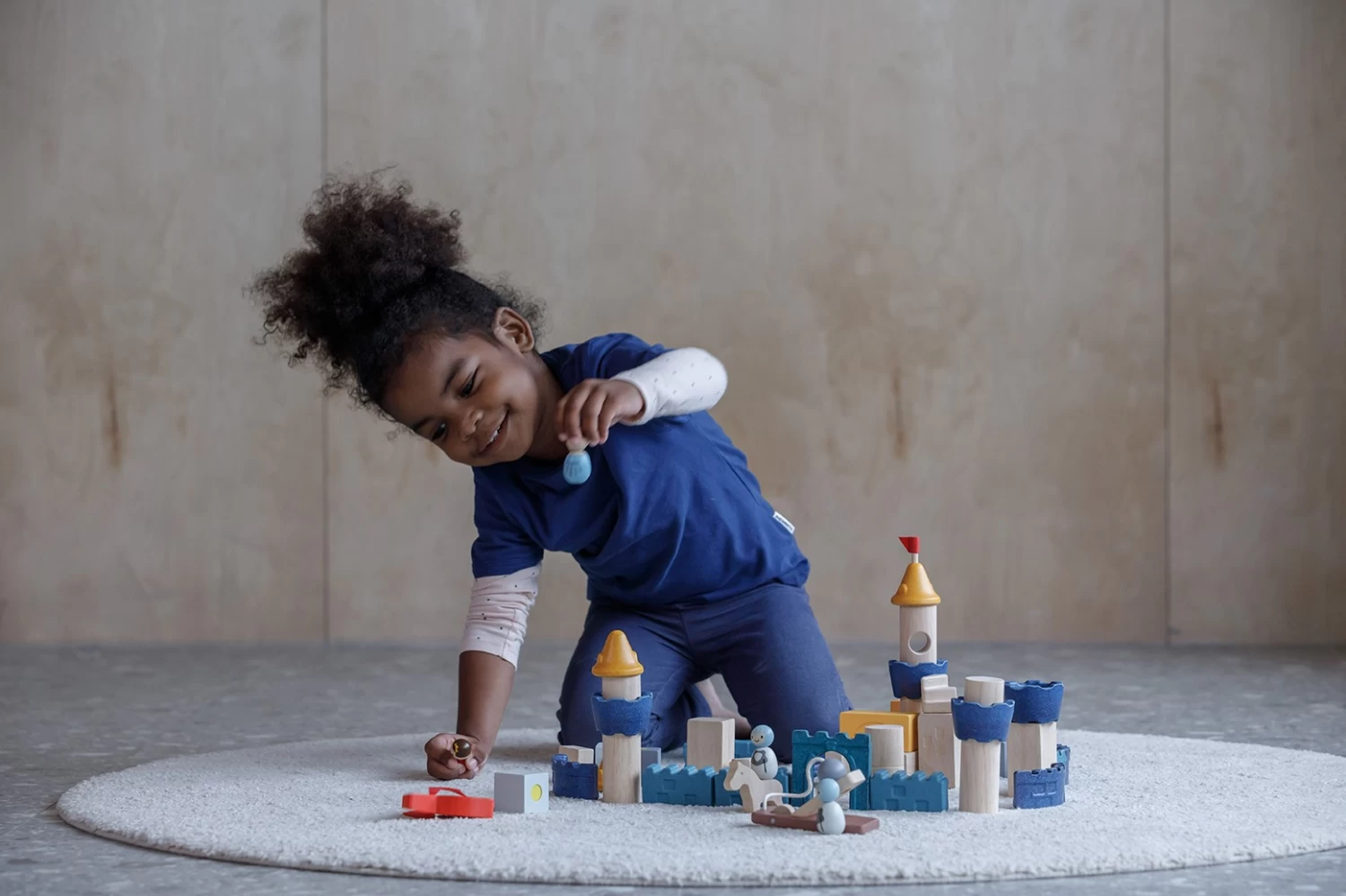 Plan Toys PlanToys Holzspielzeug Burg-Blöcke-Orchard 7 Plan Toys PlanToys Holzspielzeug Burg-Blöcke-Orchard – Bild 5