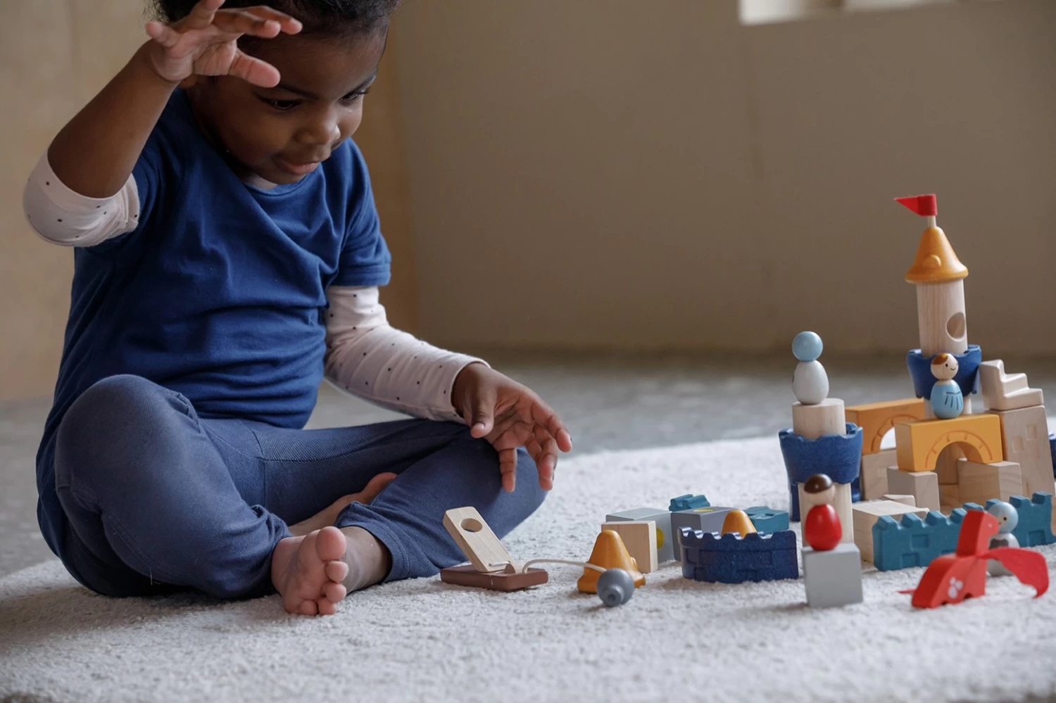 Plan Toys PlanToys Holzspielzeug Burg-Blöcke-Orchard 10 Plan Toys PlanToys Holzspielzeug Burg-Blöcke-Orchard – Bild 8