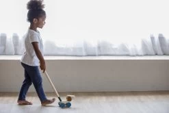 Plan Toys PlanToys Holzspielzeug Schieben & Ziehen-Welpe 15 Plan Toys PlanToys Holzspielzeug Schieben & Ziehen-Welpe -Kinder Welt Verkauf 5724 1