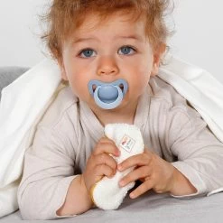 Fehn 056334 Jerseydecke Mit Nilpferd FehnNATUR – Kuschelige Babydecke Mit Knister-Spielzeug Aus 100% Bio-Baumwolle Für Babys Und Kleinkinder Ab 0+ Monaten – Größe: 100 X 70 Cm -Kinder Welt Verkauf fehn 056334 jerseydecke mit nilpferd fehnnatur kuschelige babydecke mit knister spielzeug aus 100 bio baumwolle fuer babys und kleinkinder ab 0plus monaten groesse 100 x 70 cm 1 1