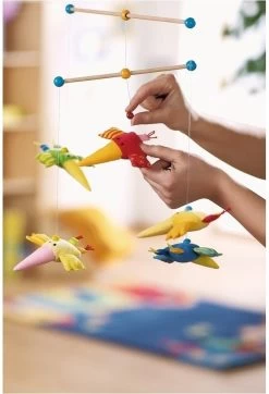 Haba Mobile Zwitscherlinge -Kinder Welt Verkauf haba mobile zwitscherlinge 3