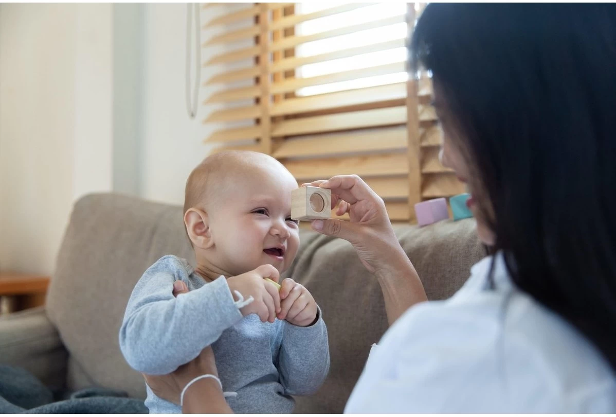 Plan Toys PlanToys Holzspielzeug Sensorische Blöcke 5 Plan Toys PlanToys Holzspielzeug Sensorische Blöcke – Bild 3