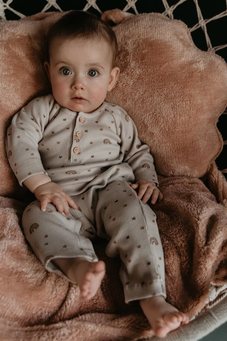 Snoozebaby Bio-Babyanzug Milky Rust Regenbogen - Größe 50-56 4 Snoozebaby Bio-Babyanzug Milky Rust Regenbogen - Größe 50-56 – Bild 2