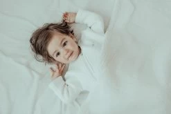 Snoozebaby Decke Kinderbett T.O.G. 2.0 Stone Beige - 100x150cm -Kinder Welt Verkauf snoozebaby organic blanket cot tog 20 stone beige 100x150cm