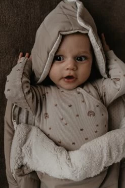 Snoozebaby Bodysuit Bio-Baumwolle Milky Rust Regenbogen - Größe 50-56 9 Snoozebaby Bodysuit Bio-Baumwolle Milky Rust Regenbogen - Größe 50-56 -Kinder Welt Verkauf snoozebaby organic romper rainbow girl 50 56 milky rust rainbow