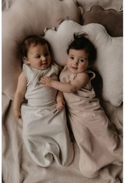 Snoozebaby Schlafanzug Ohne Ärmel TOG 1.0 Milky Rust - 3-9 Monate -Kinder Welt Verkauf snoozebaby schlafanzug ohne aermel tog 10 milky rust 3 9 monate 3