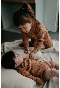 Snoozebaby Schlafanzug Toffee - 86/92 7 Snoozebaby Schlafanzug Toffee - 86/92 -Kinder Welt Verkauf snoozebaby schlafanzug toffee 86 92 3