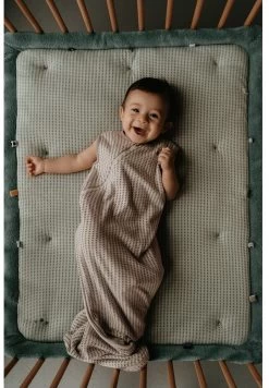 Snoozebaby Spieltuch Fröhlich Spielend Smokey Grün - 75x95cm -Kinder Welt Verkauf snoozebaby spieltuch froehlich spielend smokey gruen 75x95cm 3