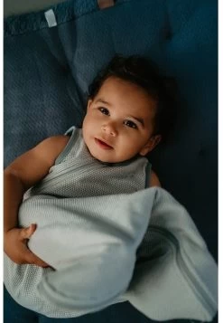 Snoozebaby Spieltuch Fröhliches Spielen Blaue Nächte - 75x95cm 5 Snoozebaby Spieltuch Fröhliches Spielen Blaue Nächte - 75x95cm -Kinder Welt Verkauf snoozebaby spieltuch froehliches spielen blaue naechte 75x95cm 2